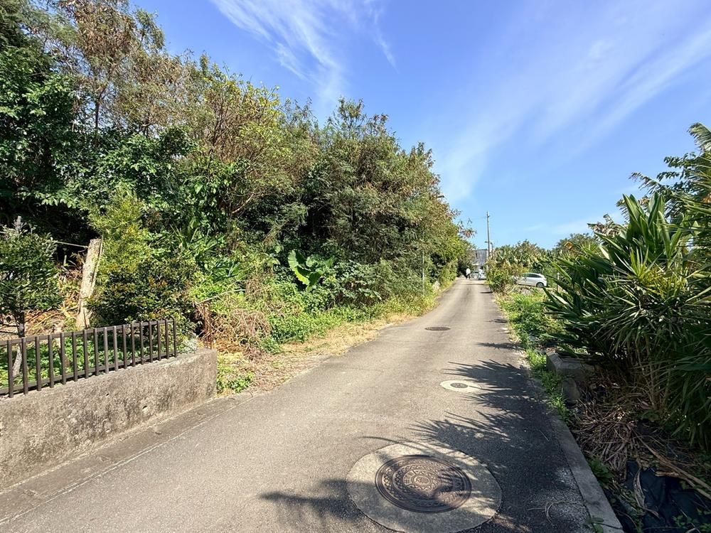 447 sqm Ocean View Land for Sale in Ginoza Village, Okinawa - Thumbnail 2