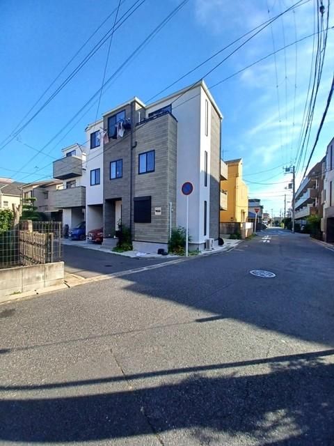 4LDK 90.66m² House for Sale in Ichikawa, Chiba - Thumbnail 2