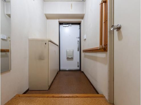 Yokohama Tsurugamine View Heights 3LDK Apartment for Sale - Thumbnail 4