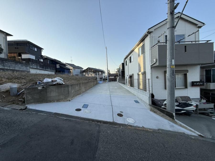 Land for Sale in Kamioyamada, Machida, Tokyo - 211.83 sqm - Thumbnail 3