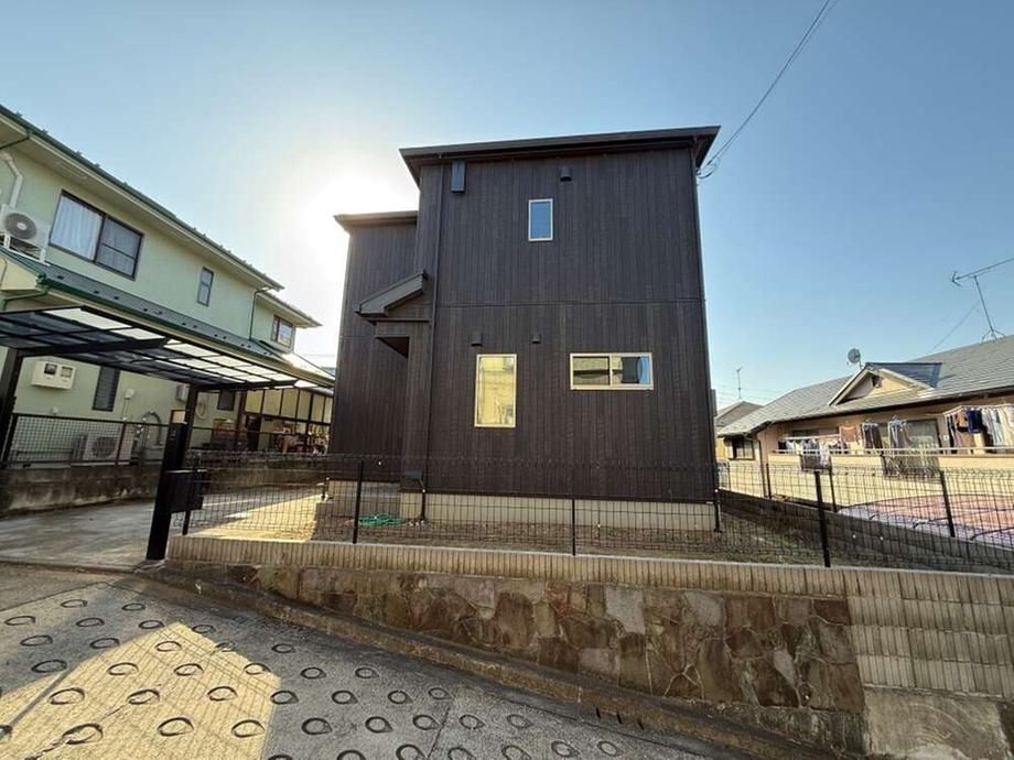 3LDK Detached House in Quiet Machida Residential Area - Thumbnail 3