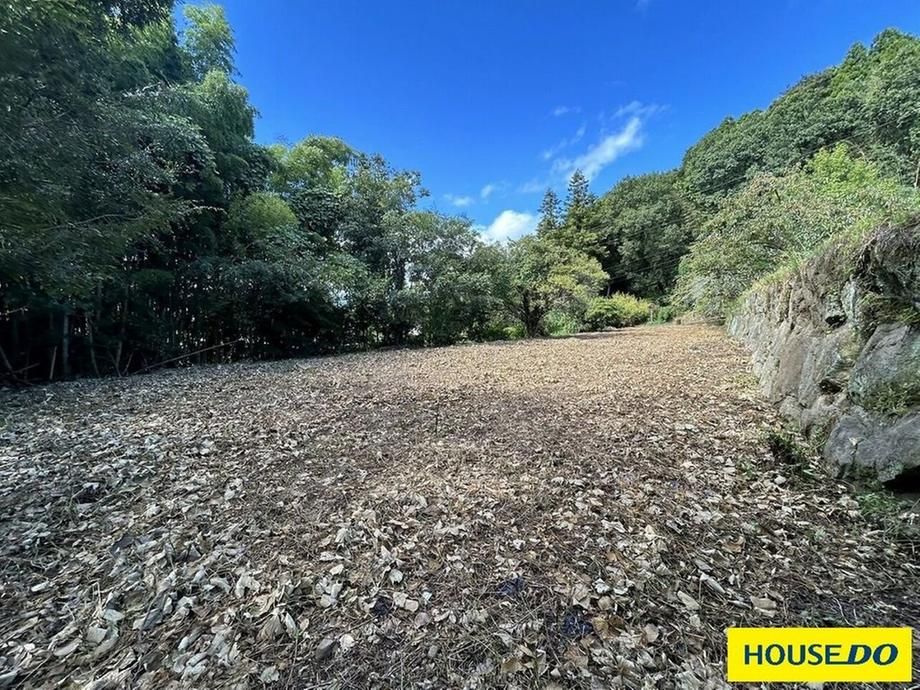 Land for Sale in Hita City, Oita - 1,813 sqm - Image 1