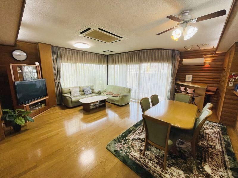 Spacious 10LDK House Near Oyama Station, Tochigi - 359.72 sqm - Thumbnail 4