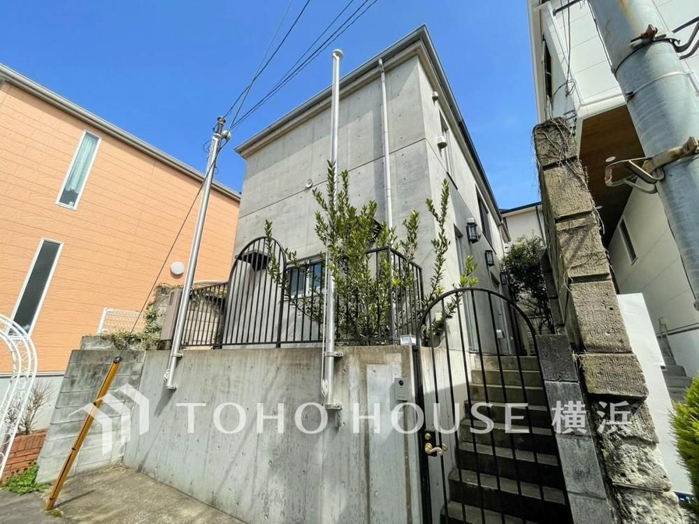 Renovated 2LDK+S House in Shibuya Near Ebisu Station - Thumbnail 2