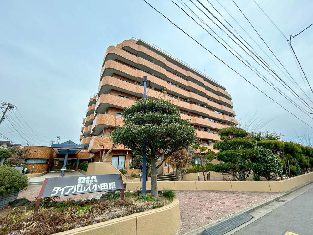 Renovated 2LDK Apartment in Sendai for Sale at 23.8 Million Yen - Thumbnail 3
