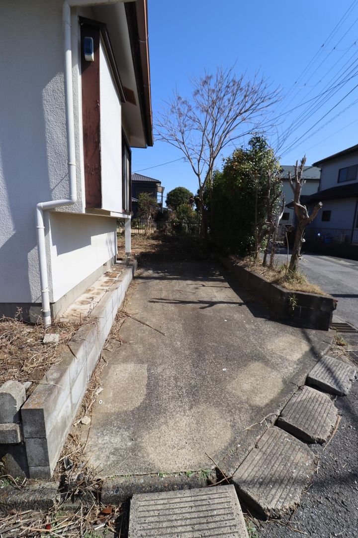 4DK Detached House for Sale in Ōamishirasato, Chiba - Thumbnail 3