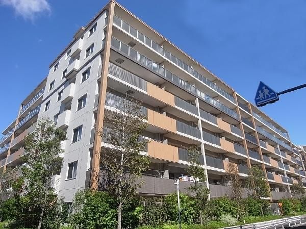 3LDK Apartment for Sale in Funabashi, Chiba – 70.78m² - Image 1