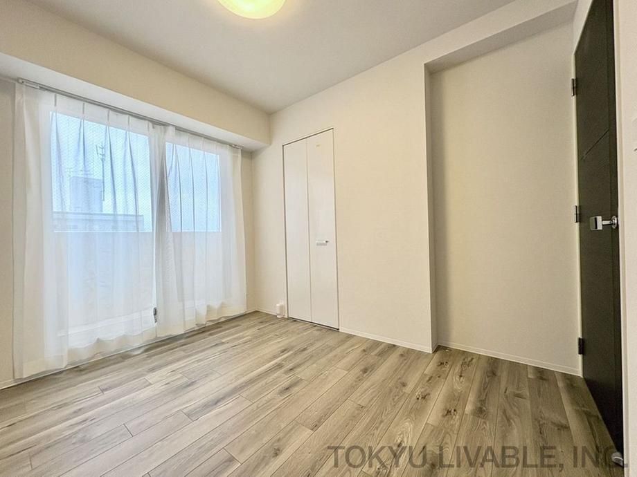 Renovated 4LDK Apartment Near Kikusui Station, Sapporo - Thumbnail 4