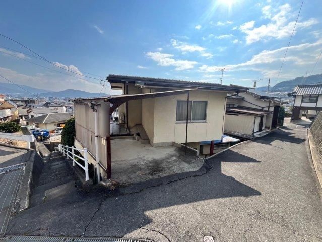 4LDK Detached House for Sale in Asaminami-ku, Hiroshima City, 124m2 - Thumbnail 3
