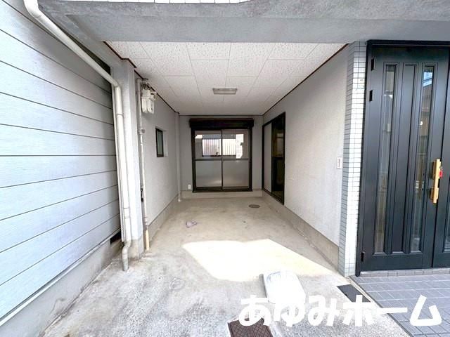 Renovated 4LDK House in Higashiosaka Near Tokuan Station - Thumbnail 4