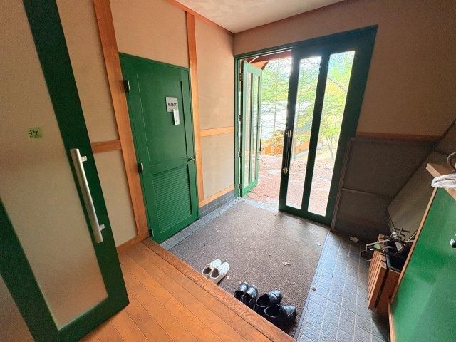 8LDK Used House for Sale in Chino, Nagano with Large Garden - Thumbnail 2