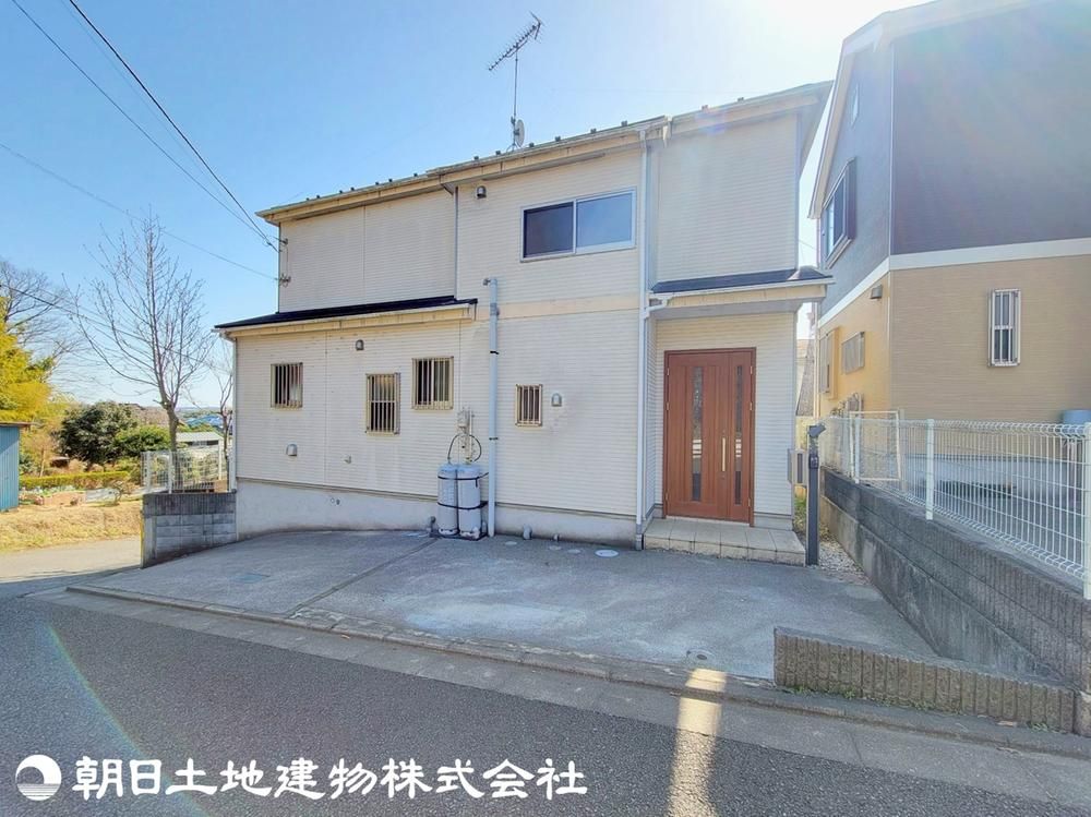 4LDK House for Sale in Hachioji City, Tokyo - 19,990,000 yen - Thumbnail 2