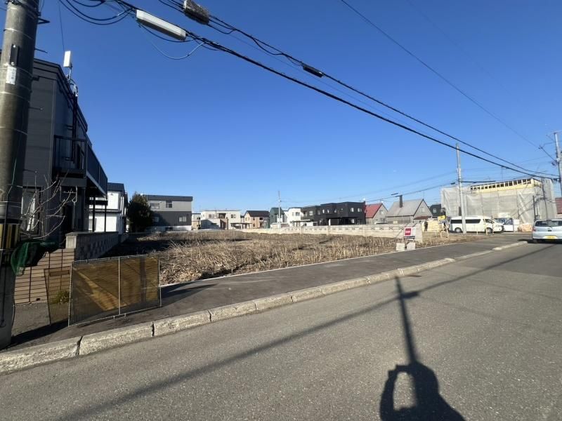 Land for Sale in Kita Ward, Sapporo - 679m2 Plot - Thumbnail 4