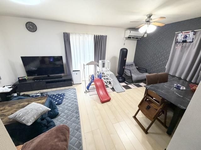 4LDK Detached House with Solar Panels in Minami-ku, Saitama - Thumbnail 4