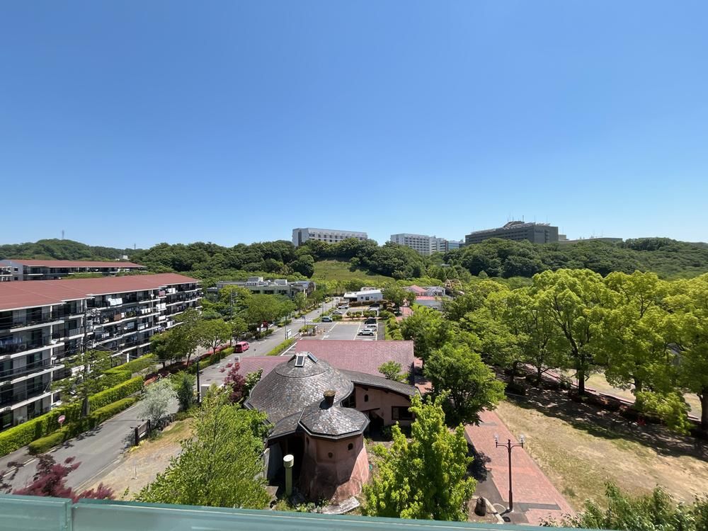 1LDK Apartment for Sale in Atsugi, Kanagawa - 71.59m2 - Thumbnail 4