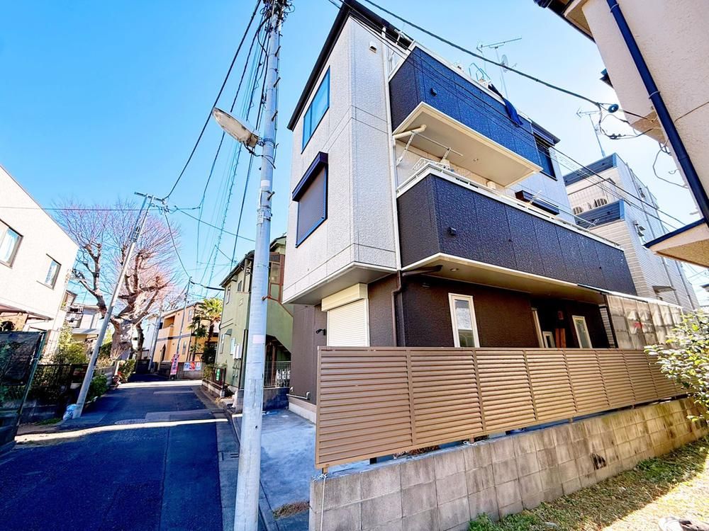 5LDK Light Steel Frame House for Sale in Katsushika, Tokyo - Thumbnail 2