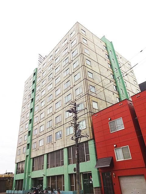Renovated 1LDK Apartment Near Nakajima Park, Sapporo - Thumbnail 2