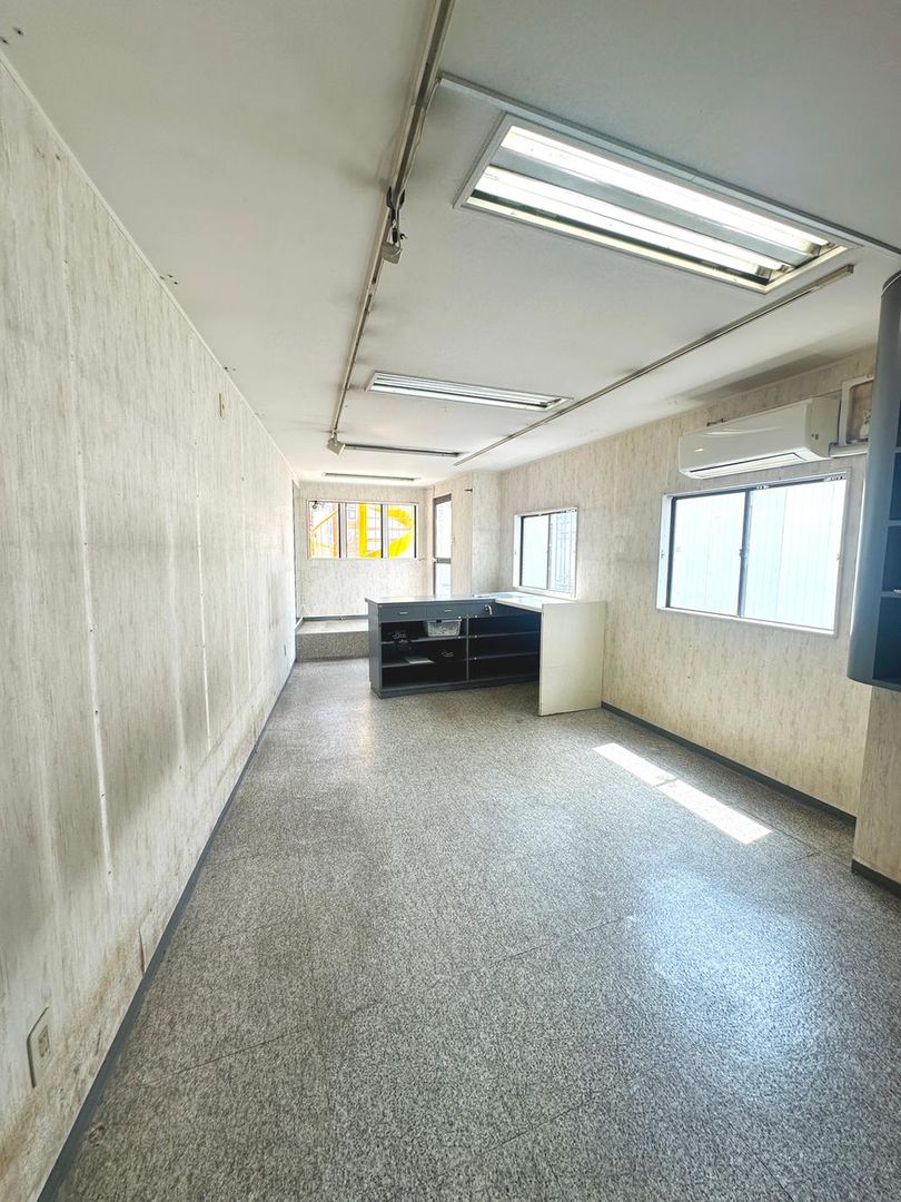 5DKK House for Sale in Nakano, Tokyo – 1 Min Walk to Station - Thumbnail 4