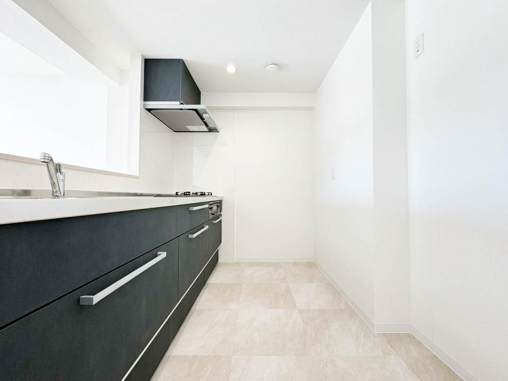 2LDK Apartment for Sale in Taihaku-ku, Sendai - Thumbnail 4