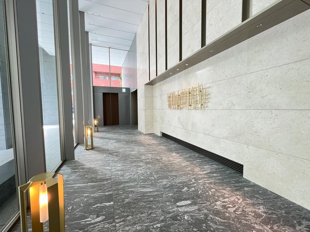 3LDK Apartment for Sale in Shinjuku, Tokyo - 71.88 sqm - Thumbnail 2