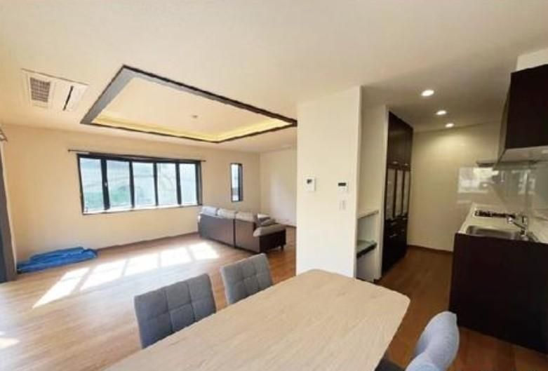 Renovated 5LDK House in Minami-Otsuka, Toshima-ku, Tokyo - Thumbnail 2