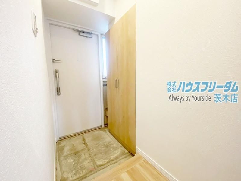 Renovated 3LDK Apartment in Takatsuki City, Osaka - Thumbnail 3