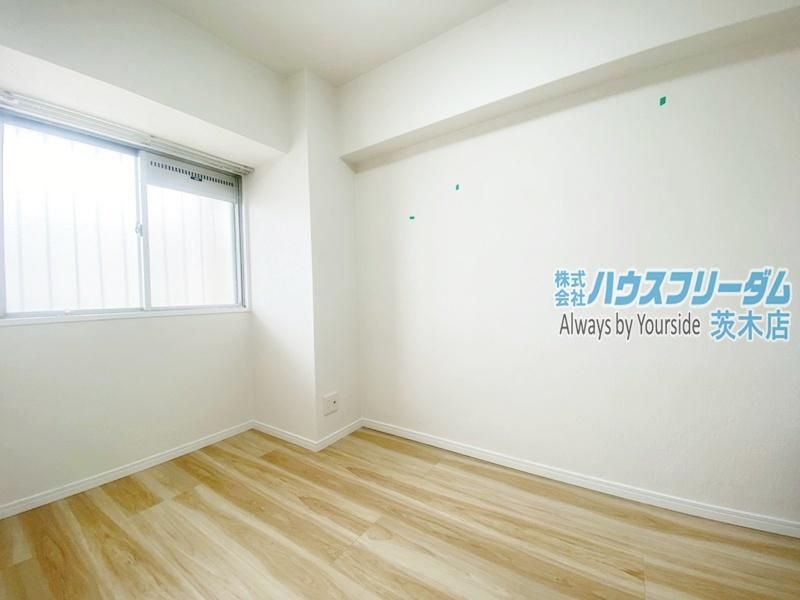 Renovated 3LDK Apartment in Takatsuki City, Osaka - Thumbnail 4