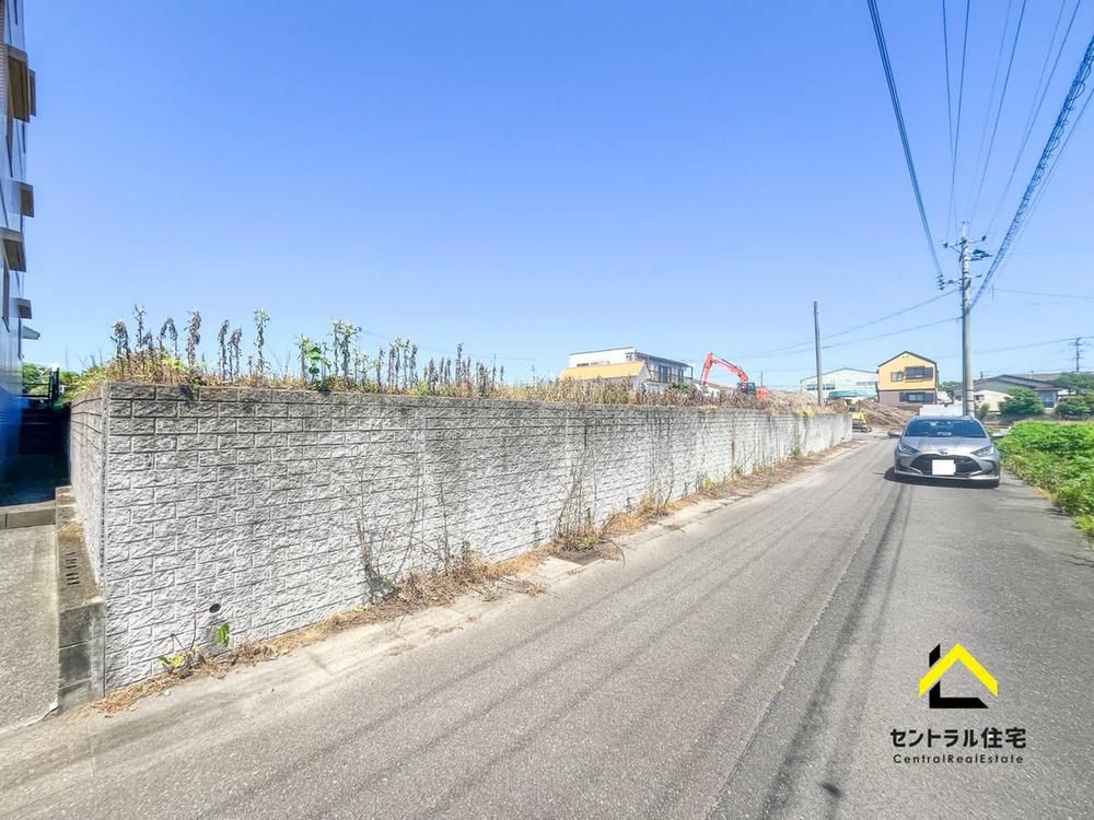 Land for Sale in Miyazaki City – 990 sqm Corner Plot - Thumbnail 3