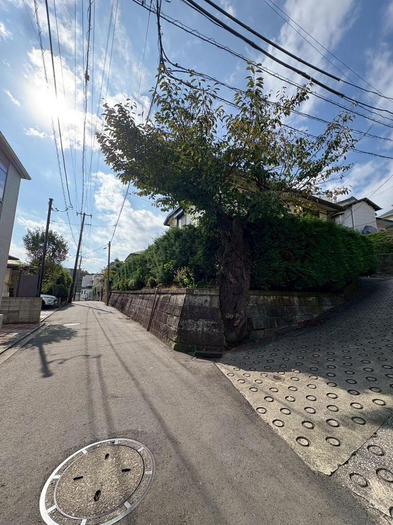 423 sqm Land for Sale in Kohoku Ward, Yokohama - Thumbnail 3