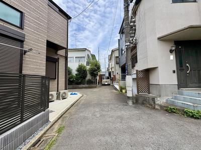 New 3-Story House in Shinjuku, Tokyo - 2LDK+S — Front_door, Shinjuku, Tokyo