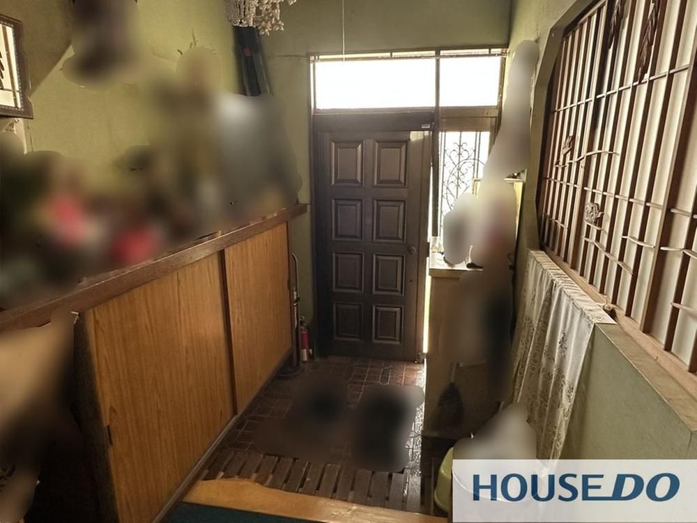 5DK House in Toride with 6-Car Parking, 297 sqm Land - Thumbnail 4