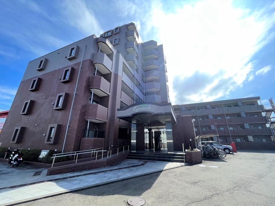 3LDK Apartment for Sale in Izumi-ku, Sendai, Miyagi - 68m² - Thumbnail 2