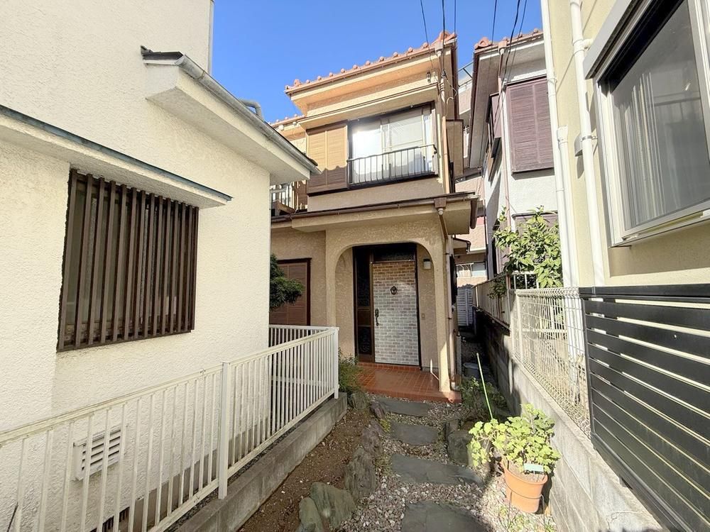 Land for Sale in Totsuka-ku, Yokohama - 121m2 - Thumbnail 2