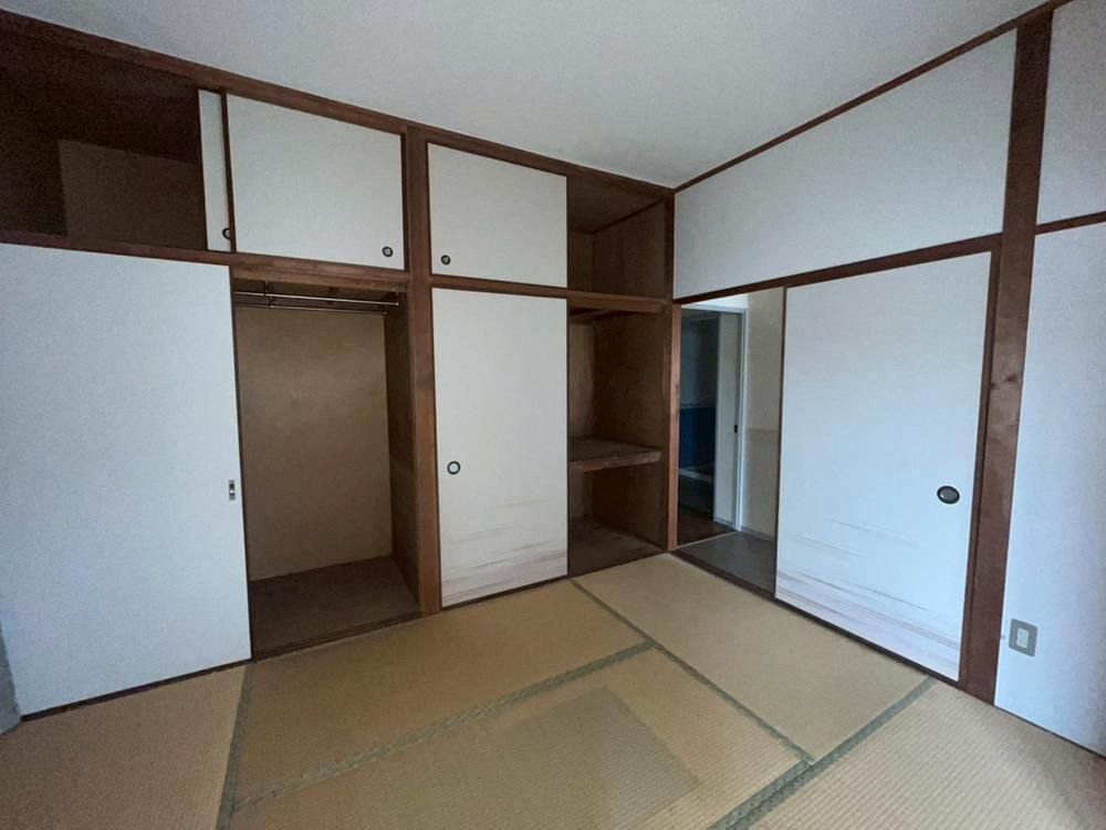 2LDK Apartment for Sale in Kokurakita-ku, Kitakyushu - Thumbnail 4