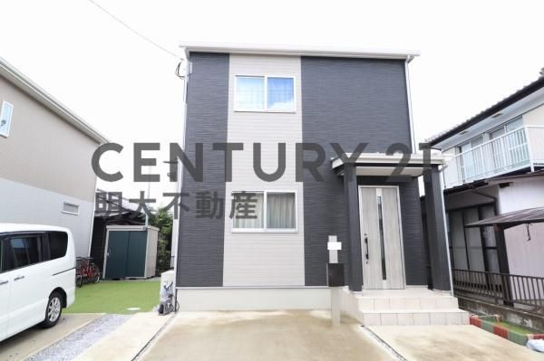 Modern 3LDK House for Sale in Miyazaki City - 79.48m2 - Thumbnail 2