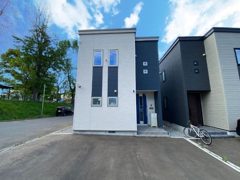 Modern 3LDK Detached House for Sale in Hakodate, Hokkaido - Thumbnail 2