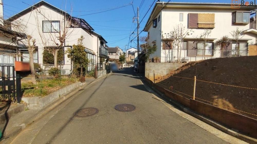 Land for Sale in Nakagawa, Yokohama - 144m2 - Freehold - Thumbnail 2