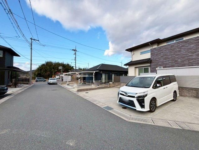 3LDK Single-Story Home with Solar Power in Higashihiroshima - Thumbnail 4