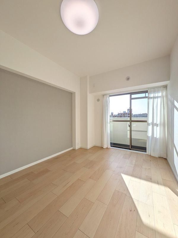 Renovated 3LDK Apartment in Asao Ward with Fuji Views - Thumbnail 3
