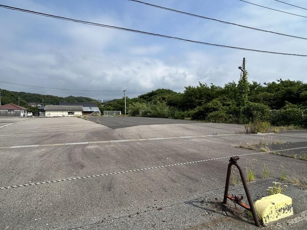Land for Sale in Hamada City, Shimane - 1,017 sqm Near Hako Station - Thumbnail 2