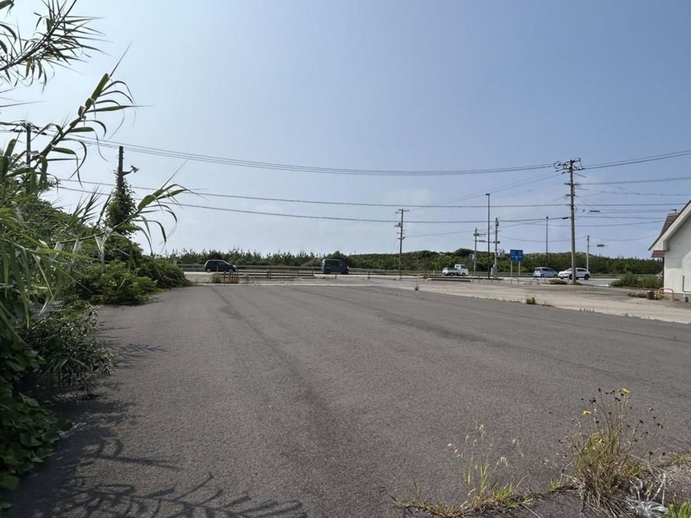 Land for Sale in Hamada City, Shimane - 1,017 sqm Near Hako Station - Thumbnail 4
