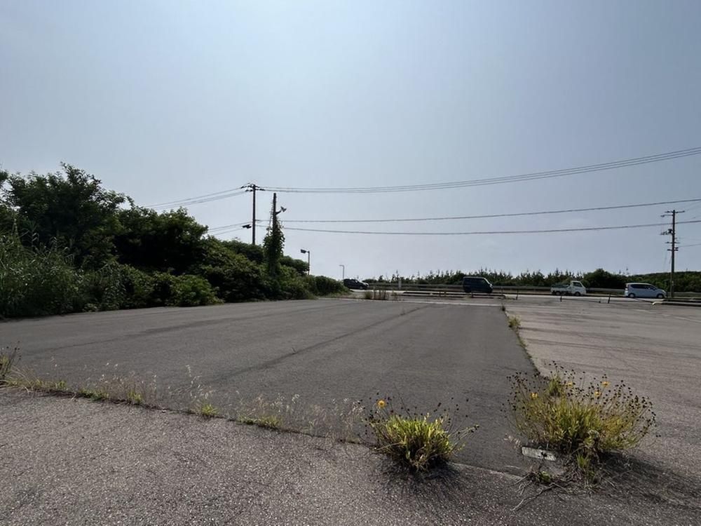 Land for Sale in Hamada City, Shimane - 1,017 sqm Near Hako Station - Thumbnail 3