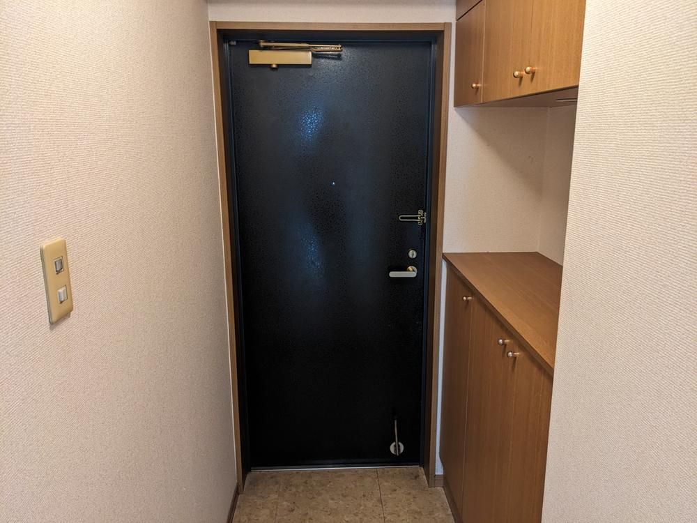 3LDK Apartment for Sale in Ebina, Kanagawa - 63.52m2 - Thumbnail 2