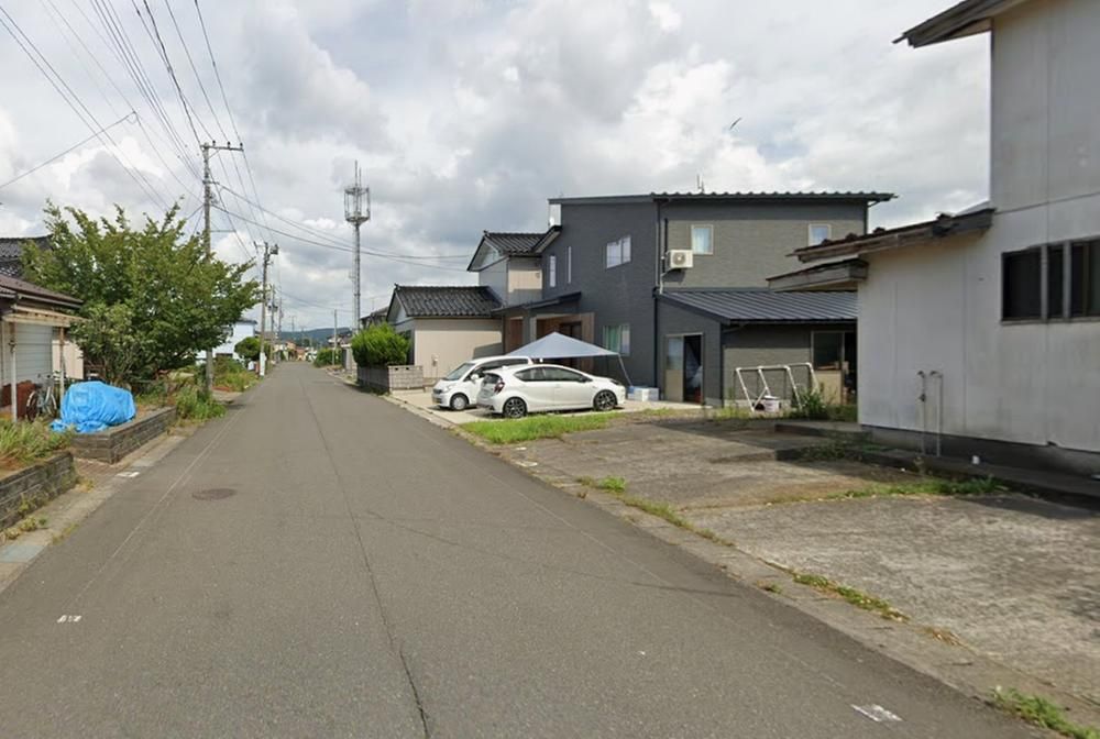 198.4m2 Land for Sale in Nikaho, Akita - 3.5 Million Yen - Thumbnail 2