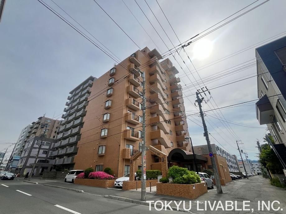 3LDK Apartment for Sale Near Nakajima Park in Sapporo - Thumbnail 4