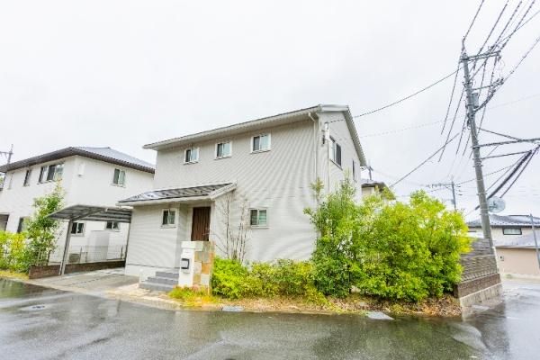 4LDK Detached House for Sale in Higashihiroshima, Hiroshima - Thumbnail 2