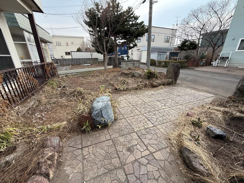 5LDK Detached House in Kita Ward, Sapporo - 16 Million Yen - Thumbnail 2