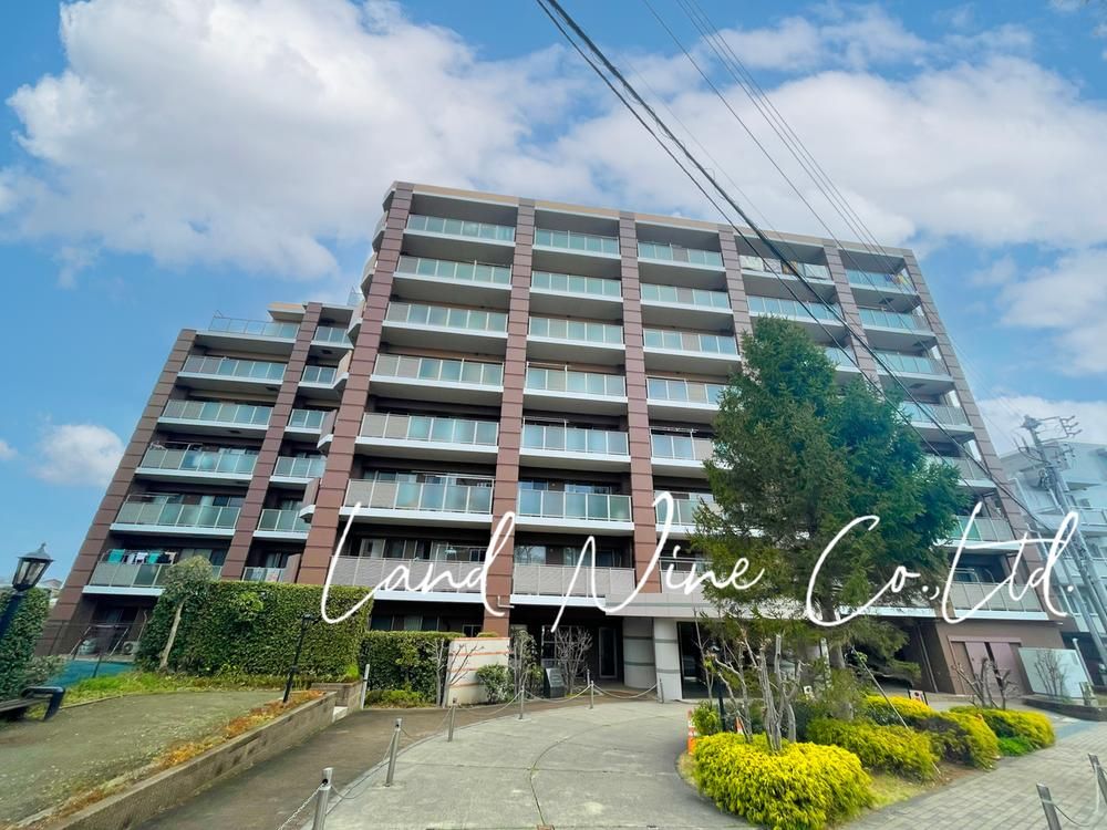3LDK Renovated Apartment in Funabashi, Chiba Near Station - Image 1