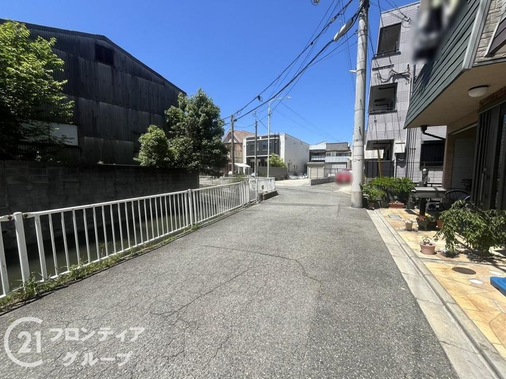 Renovated 3LDK House in Amagasaki, Hyogo - 119.65m2 - Thumbnail 2