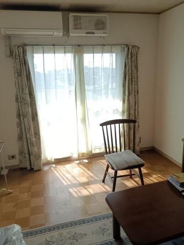 2DK Apartment for Sale Near Tsukimino Station, Yamato City - Thumbnail 3